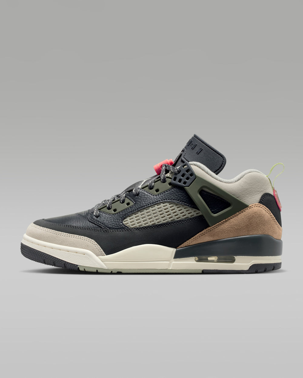 Jordan Spizike Low