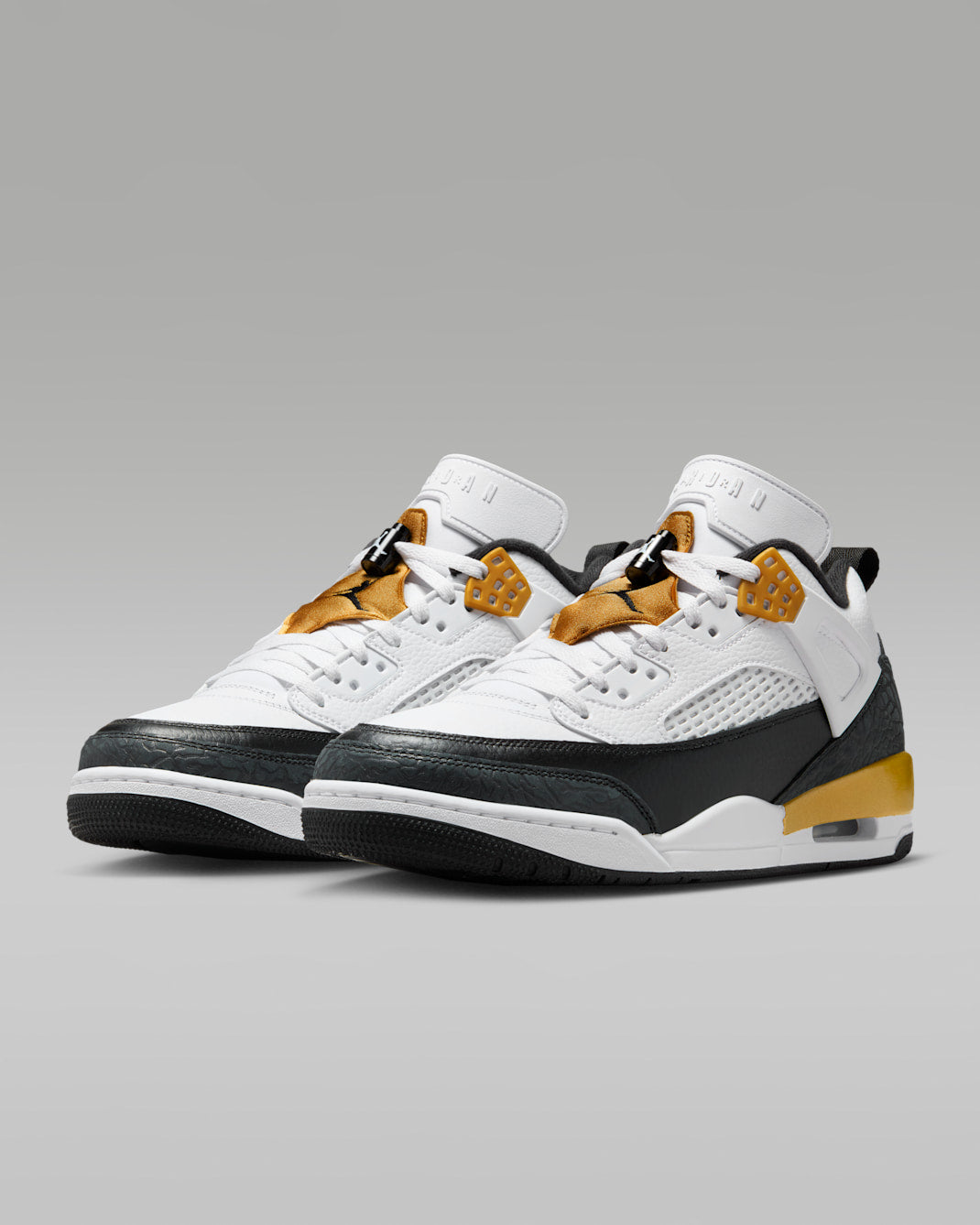 Jordan Spizike Low